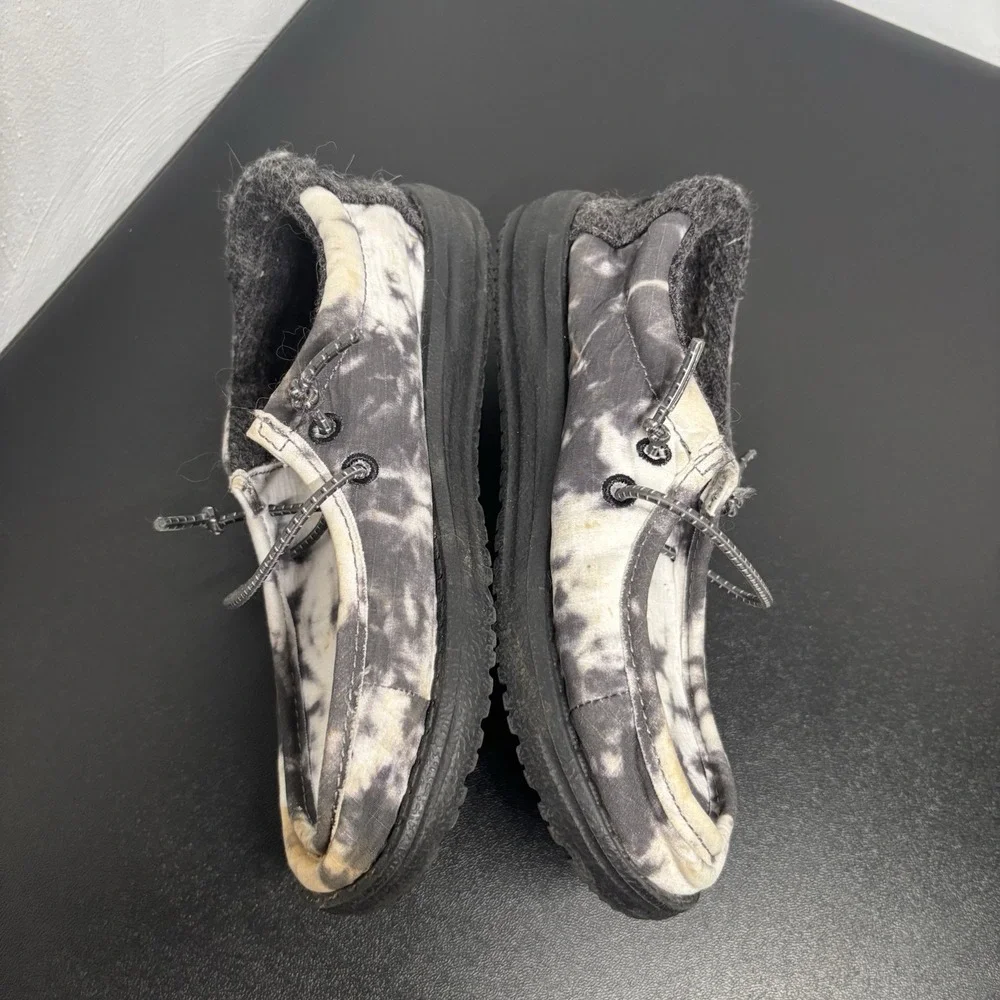Hey Dude Wally Youth Thunderstruck Tie Dye Black/White Slip On Unisex Shoe Sz 13